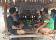 Jumat Curhat di Dusun Timbal, Polsek Sekotong Jalin Dialog Kamtibmas