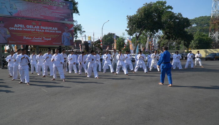 Polres Loteng Gelar Ujian Beladiri Polri UKP periode 1 Januari 2025.