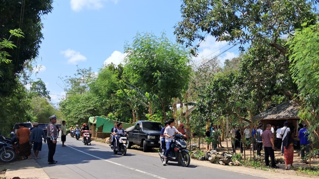 Polres Lombok Barat Amankan Kampanye Calon Bupati di Sekotong