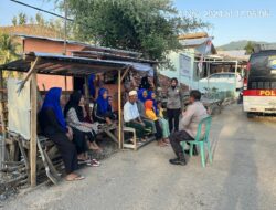 Sat Binmas Polres Bima Kota Gelar Giat Jumat Curhat di Kelurahan Lampe, Rasanae Timur