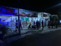 Patroli Fajar Humanis Polres Loteng Cegah Aksi Kriminalitas Jelang Pilkada.