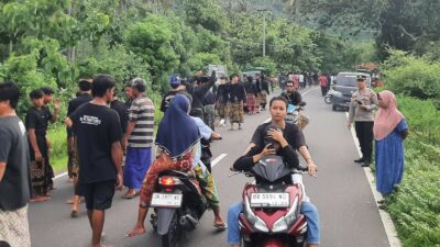 Nyongkolan Sekotong Barat Pengamanan Polisi Ciptakan Suasana Kondusif