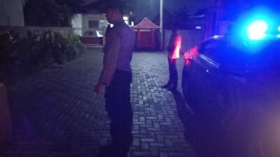Patroli Rutin Polsek Labuapi Ciptakan Kamtibmas Kondusif di Perumahan Desa Telagawaru