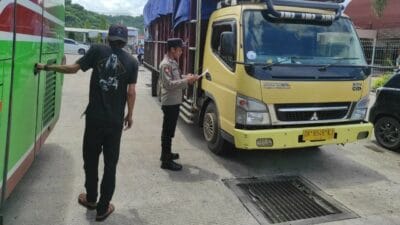 Polisi Perketat Pengawasan di Pelabuhan Lembar, Jamin Keamanan Arus Mudik Akhir Tahun