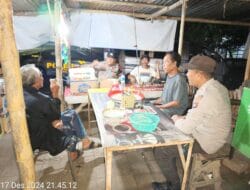 Polisi Sambangi Warga Kediri Malam Hari, Ini yang Dibahas