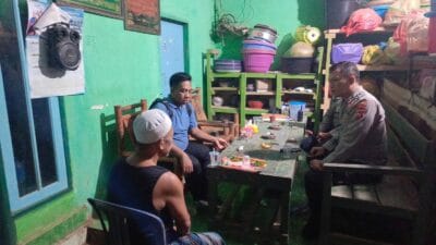 Polsek Lembar Giat Patroli Malam, Jaga Keamanan Warga di Desa Eyat Mayang