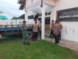 Personel Polres Sumbawa Barat Kawal Ketat Seluruh Kotak Suara ke Gudang KPU