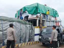 Polsek Kawasan Pelabuhan Laut Bima Imbau Nelayan Waspada Cuaca Ekstrem Saat Melaut