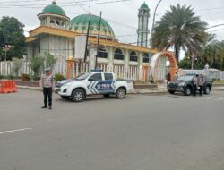 Sat Lantas Polres Bima Kota Gelar Himbauan dan Pengaturan Lalu Lintas di Pertigaan Masjid Penaraga