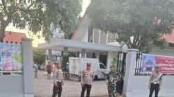 Personel Pos Pam Raba OPS Lilin Rinjani 2024 Laksanakan Patroli di Gereja Santo Yusuf