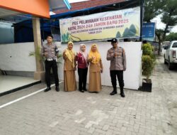 Anggota Ops Lilin Rinjani 2024 Terima Kunjungan Dinas Kesehatan Sumbawa Barat di Pospam Maluk