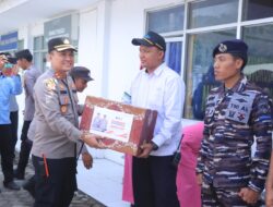 Kapolres Sumbawa Barat Tinjau Pos Pelayanan Terpadu Operasi Lilin Rinjani 2024 di Pelabuhan Penyeberangan Laut Poto Tano