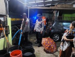 Polres Lombok Utara Distribusikan Air Bersih Pasca Bencana