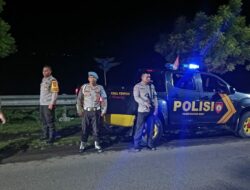 Polsek Rasanae Barat Gelar Patroli Blue Light Rutin untuk Cegah Gangguan Kamtibmas