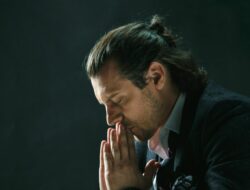 12 Mitos yang Masih Kamu Percaya, Padahal Salah Besar!