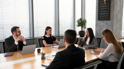 12 Sindiran Halus yang Sebenarnya Menusuk! Pernah Kena?