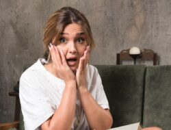 10 Kebiasaan Aneh Ini Bisa Ungkap Rahasia Masa Kecilmu!