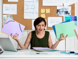 7 Tuntutan Kerja Toksik yang Harus Ditinggalkan Sekarang Juga!