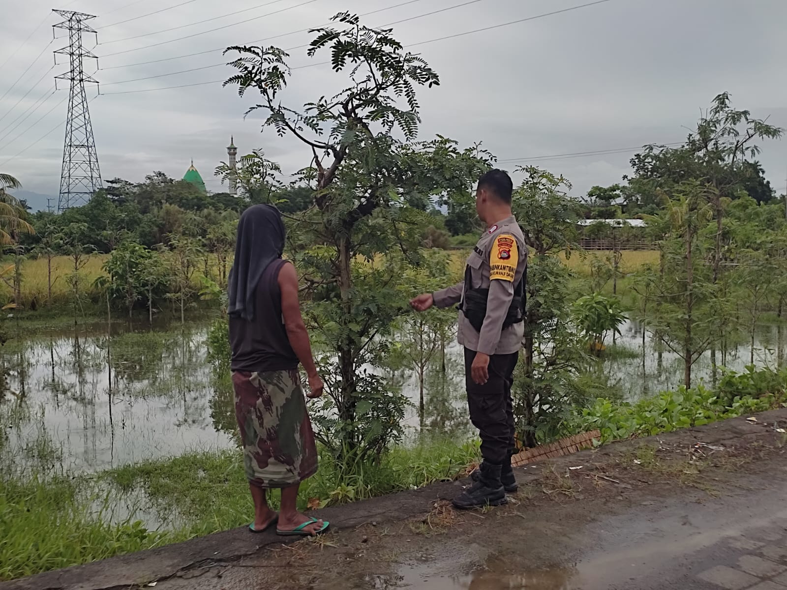 Bhabinkamtibmas Dukung Ketahanan Pangan, Warga Kuranji Dalang Termotivasi