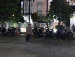 Polisi Kawal Tarawih di Labuapi, Jamaah Merasa Aman dan Nyaman