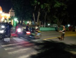 Polsek Bayan Laksanakan Pengamanan Sholat Terawih Ciptakan Kamtibmas Aman Saat ibadaIh