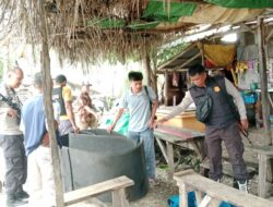 Polsek Ambalawi Bubarkan Judi Sabung Ayam di Desa Nipa Saat Bulan Ramadhan