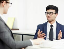 Tak Disadari! 7 Detail Kecil Ini Bisa Bikin HRD Langsung Menolakmu