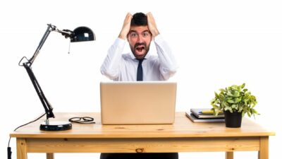 Mau Dihormati Tanpa Terlihat Galak? Begini Caranya!