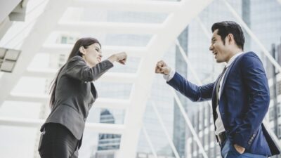 Cuma 10 Kata Ini? Tapi Bisa Ubah Hidupmu, Bikin Nangis Terharu