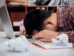 Sering Lembur Tapi Hasil Nol? Banyak Pekerja Indonesia Terjebak!