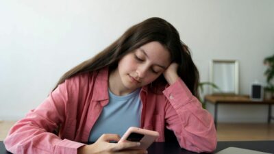 Kamu Tak Sadar, Aplikasi Ini Menguras Mental dan Waktumu!