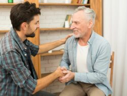 20 Hal Ini Bikin Orang Tua Menyesal: Kamu Juga?