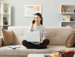 Bosan Jadi Budak Korporat? Coba 15 Profesi Freelance Ini