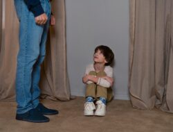 Orang Tua Wajib Tahu! Efek Mengerikan Bentakan pada Anak