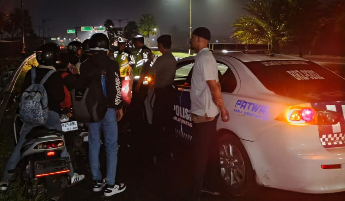 Malam Kondusif Lombok Barat Berkat Patroli Operasi Ketupat