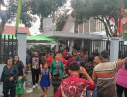 Polsek Rasanae Timur Laksanakan Pengamanan Ibadah Jum’at Agung Wafat Isa-Almasih Tahun 2025 di Gereja Katolik Santo Yusuf Raba