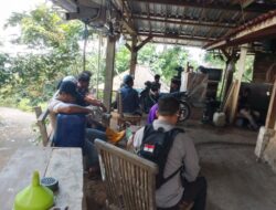 Bhabinkamtibmas Batulayar Barat Galakkan Program Ketahanan Pangan di Dusun Duduk Atas