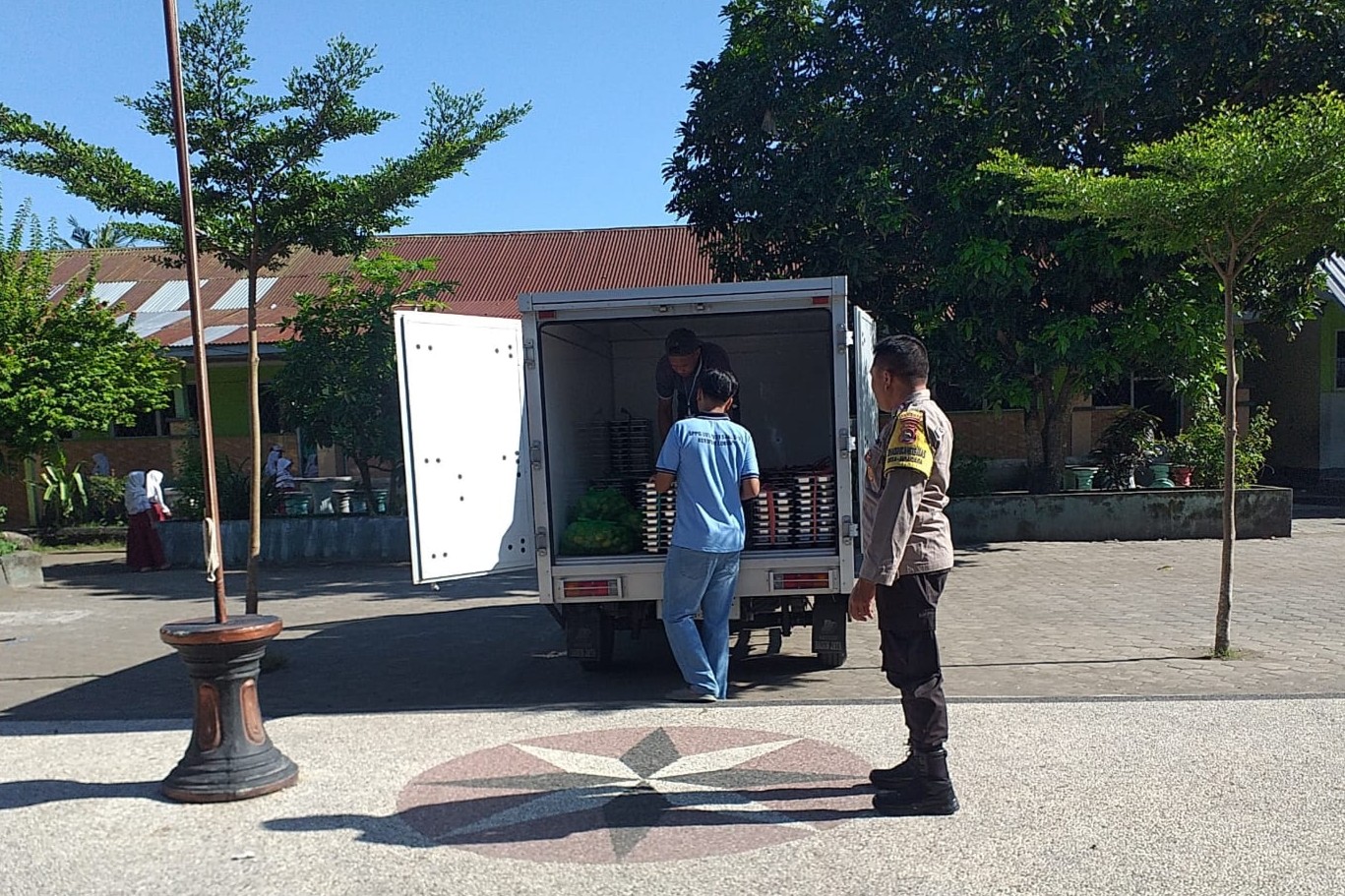 Tahap Pertama Program MBG Sasar Ratusan Sekolah di Kuripan