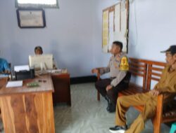 Bhabinkamtibmas Polsek Woha Laksanakan Sambang Kamtibmas, Pemdes Donggobolo Ucapkan Terimakasih Polisi