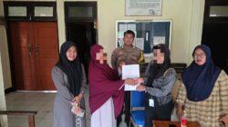 Bhabinkamtibmas Desa Sekongkang Atas Lakukan Problem Solving, Mediasi Perselisihan Warga Berjalan Kondusif