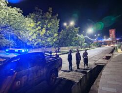 Polsek Rasanae Barat Gelar Patroli Blue Light, Ciptakan Rasa Aman di Malam Hari