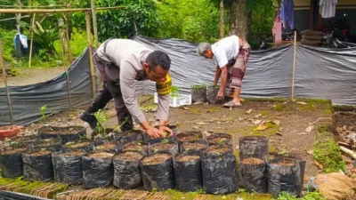 Polri Aktif di Desa: Sosialisasi Pangan Mandiri di Lendang Sembe