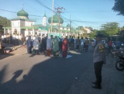 Polres Loteng Amankan Sholat Idul Adha 1446 H Diberbagai Lokasi.
