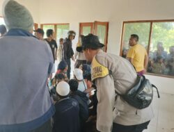 Polres Loteng, Basarnas dan Warga Berhasil Evakuasi Pelajar Tenggelam di Pantai Ketapak.