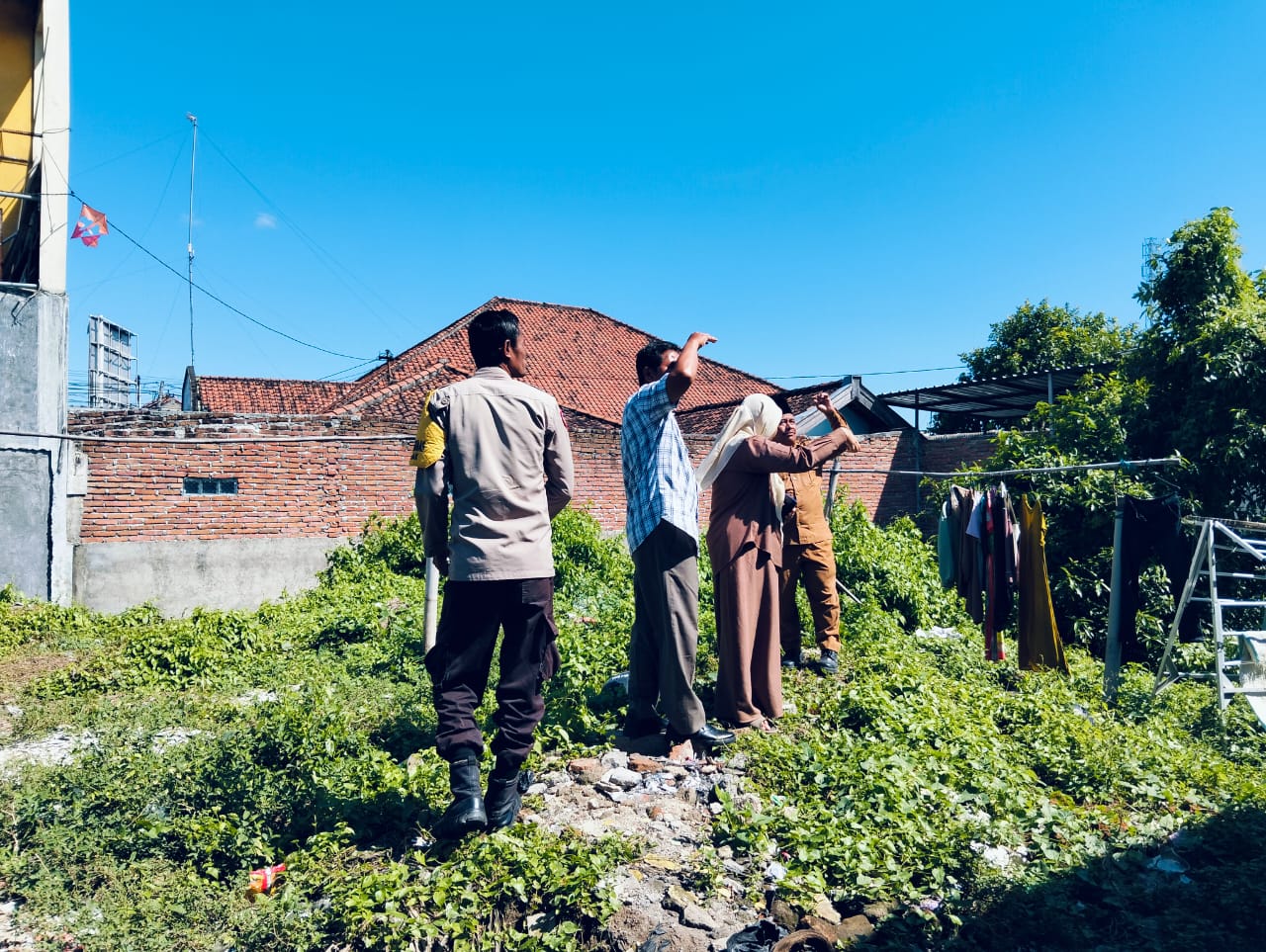 Sinergi Petani dan Polri di Desa Rumak untuk Swasembada Pangan