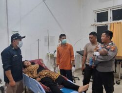 Respons Cepat Personel KPL Tano Evakuasi Ibu dan Bayi yang Pingsan di Atas Kapal