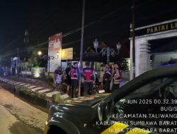 Patroli Dialogis Sat Samapta Polres Sumbawa Barat Imbau Remaja Jaga Keamanan dan Ketertiban Masyarakat