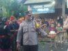 Bhabinkamtibmas Rhee Kawal Acara Khitanan, Edukasi Warga Jaga Keamanan Lingkungan