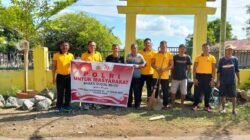 Dekat Dengan Masyarakat, Menyambut HUT Ke-79 Bhayangkara, Polsek Belo Gotong Royong Bersihkan TPU