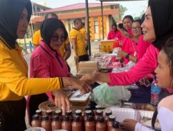 Produk UMKM Bhayangkari KLU Hiasi Olah Raga Bersama Di Polres